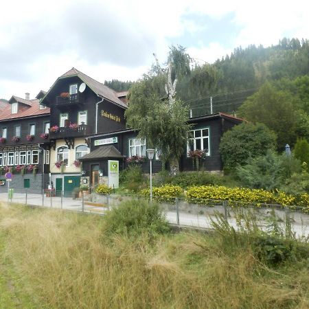 B&B Hotel Das Onkel Fritz Шпиталь-ам-Земмеринг Экстерьер фото